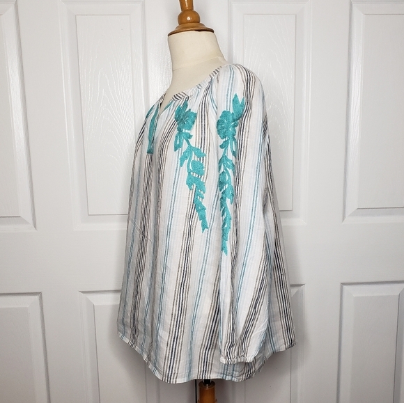 J Jill Love Linen Popover Top Embroidery M 100% Linen Raglan Sleeves Split Neck - Picture 9 of 13